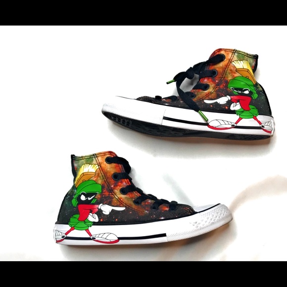marvin the martian chuck taylors